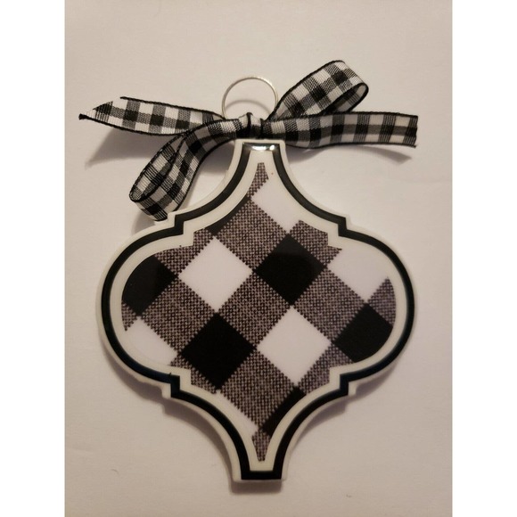 Black And White Checkered Tile Christmas Ormament - Picture 1 of 2